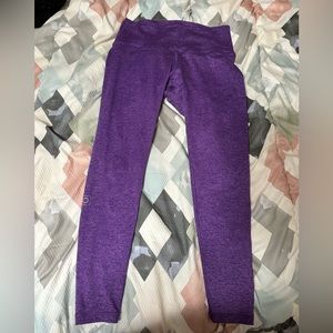 Fleo 25” purple Heathered leggings size medium bounce material.